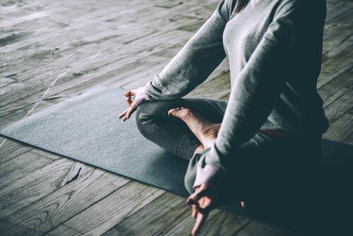 Hvorfor er det bra å trene yoga?