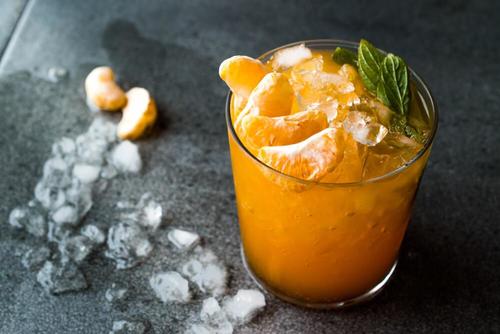 Deilige oppskrifter på tangerin-mojito for å kjøle deg ned