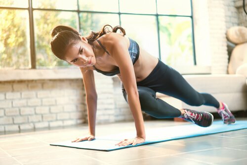 7 enkle treningsøvelser for å få sexy ben