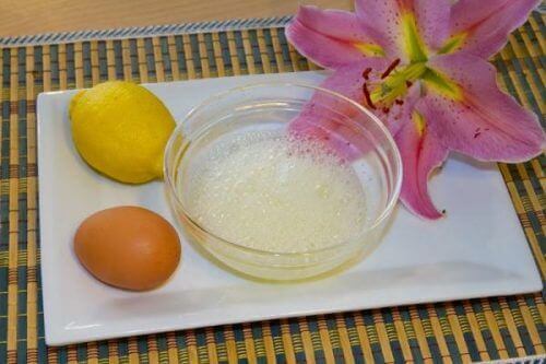 eggehviter og sitronsaft