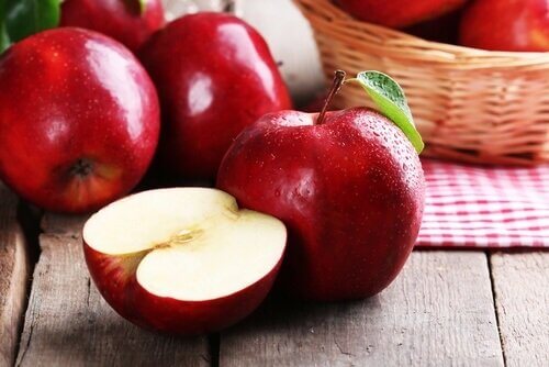 Røde epler for å bekjempe astma naturlig