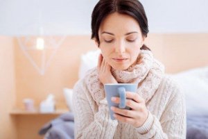 Fire preparater for å lindre halsbetennelse