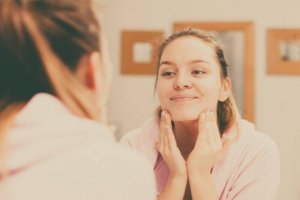 Fire tips for å sikre ren og jevn hud