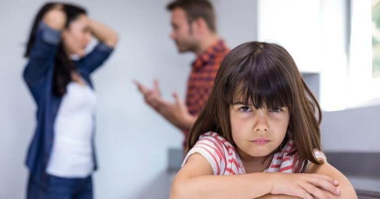 effekter det å krangle hjemme kan ha på barnet ditt
