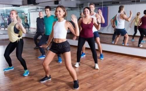 Zumba for å miste vekt.