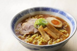 Smakfull oppskrift på ramen med kylling