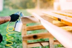 Forny hjemmet ditt med spraymaling