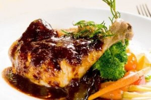 Prøv denne deilige oppskriften på kylling med øl