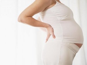 Isjias under graviditeten: Hva kan du gjøre?