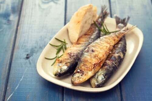 Fisk på et fat