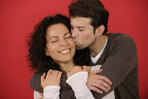 Å vise partneren din kjærlighet.