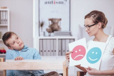Selektiv mutisme: Hva det er og hva som forårsaker det