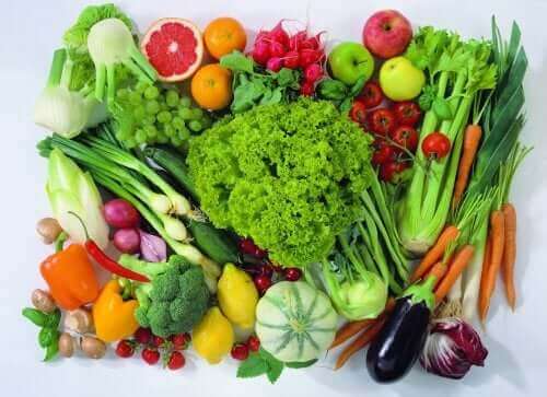 Frukt og rønnsaker er bra for en vegansk idrettsutøver.