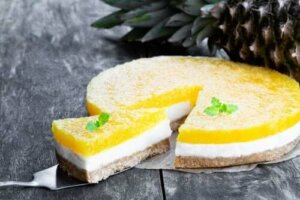 Piña Colada-ostekake som ikke må stekes