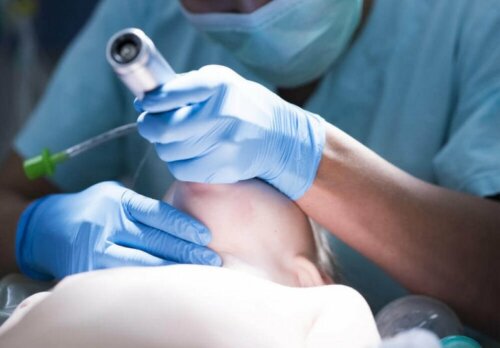 Intubasjon av pasient