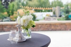 Hjemmelaget borddekorasjon: billige DIY-ideer