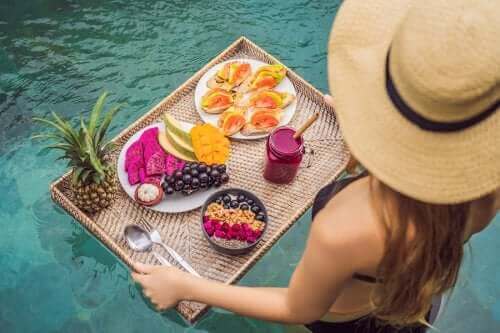 Sommerlige spisevaner for å opprettholde vekten din