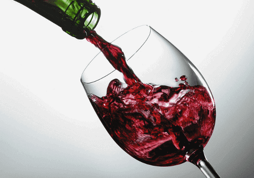 Glass med vin.