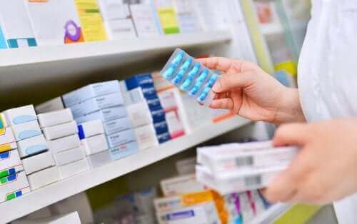 Formålet med EUs system for verifisering av legemidler er å hindre at forfalskede produkter når markedet.