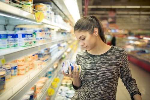 Tilsetningsstoffer i mat – allergier, symptomer og behandlinger