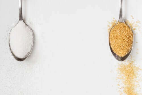 Er brunt sukker bedre enn hvitt sukker?