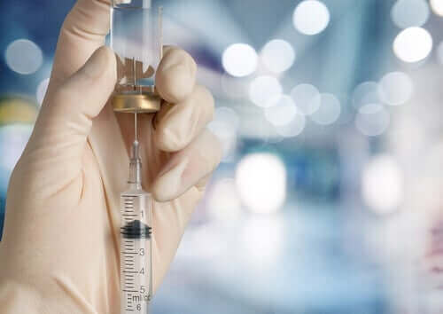 Penicillin i en injeksjon.