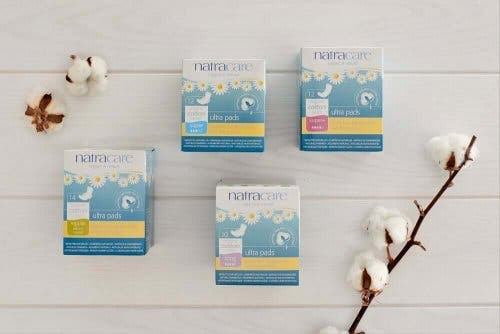 Bruk av mer naturlige intimhygieneprodukter kan lindre smertefull menstruasjon.