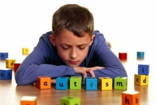 De 5 vanligste tegnene på autisme
