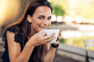 Hvor mye kaffe bør du drikke daglig?