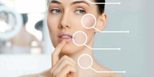 En kvinne som ikke har et eneste tegn på aldring i ansiktet.