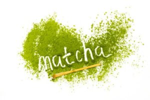 Hva er matcha-te og hva brukes den til?