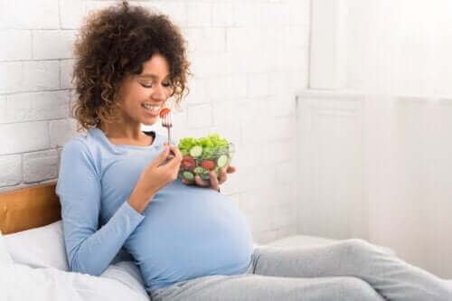 Hva bør gravide kvinner spise til middag?