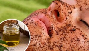 4 eksfolierende kroppsskrubber for tørr hud