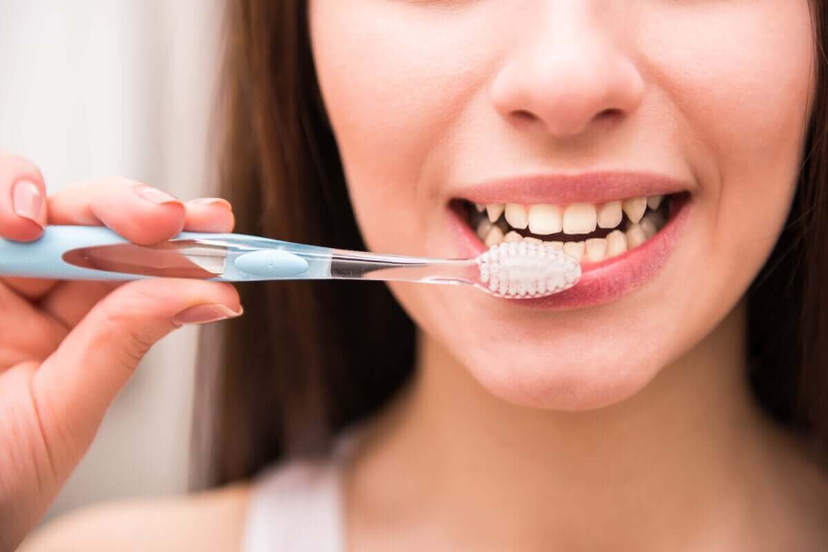 Munnhygiene er grunnleggende for å redusere risikoen forbundet med xerostomi