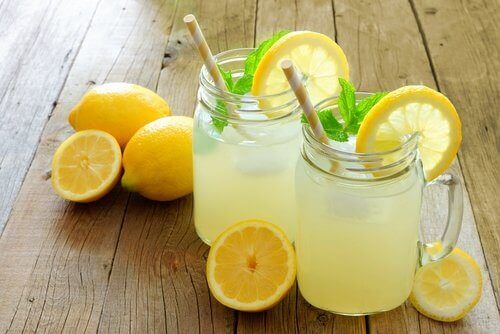 8 fordeler med å drikke limonade regelmessig