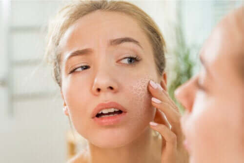 Hva er årsakene til tørr hud og xerose?