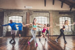 Dansekardio for å komme deg i form