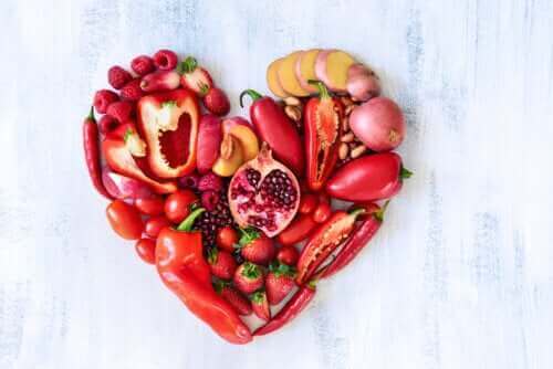 Næringsverdien til røde frukter og grønnsaker