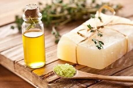 Naturlig såpe for å beskytte ditt intime område