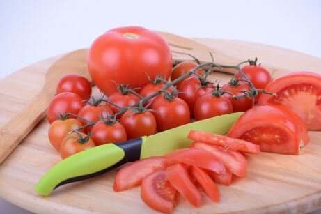 Tomater er blant de mest brukte ingrediensene på kjøkkenet