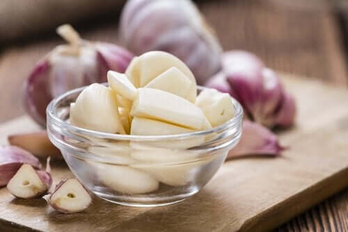5 naturlige remedier for å senke kolesterolet ditt