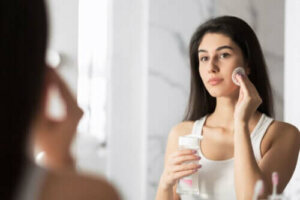 Hva er micellært vann og hva er det til?