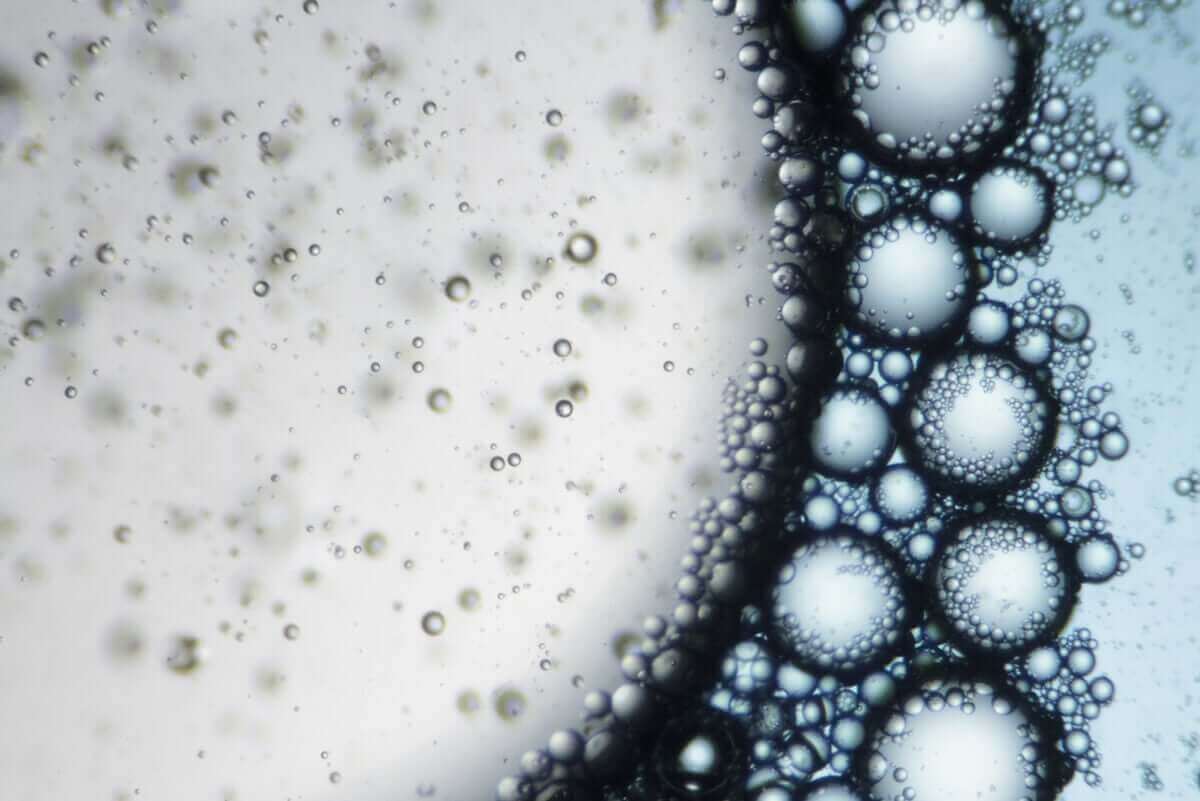 Micellære vannpartikler