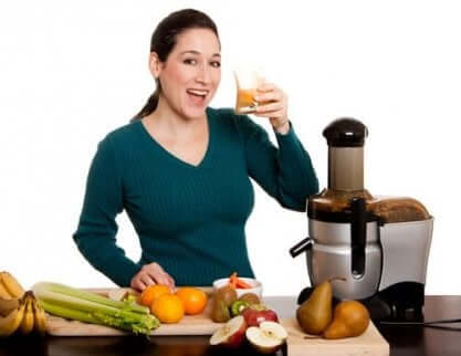 Grønnsaksjuicer som hjelper deg med å komme deg etter overspising