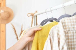 Hva er sirkulær mote og hvorfor er den en trend?