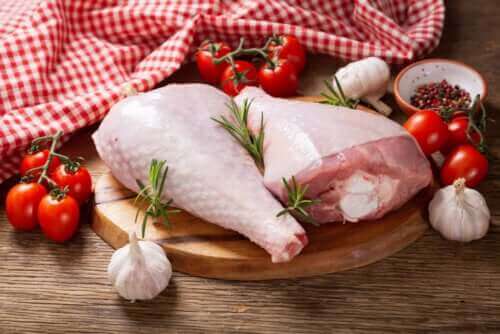 Hva er forskjellene mellom kalkun- og kyllingkjøtt?