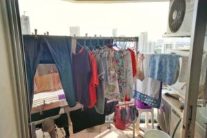 4 tips for å tørke klær raskt