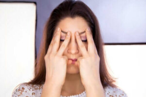 Asymmetriske ansikter: Hva forårsaker dem og hvordan skal de behandles