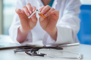 Vareniklin, et effektivt legemiddel for å slutte å røyke