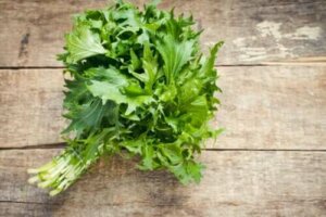 Fordelene med Mizuna: Næringsverdi og forberedelse